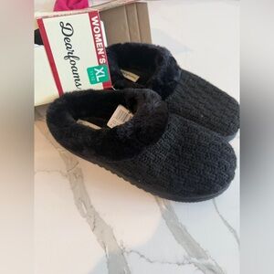 Dearfoams Women's XL Black Knit Slippers